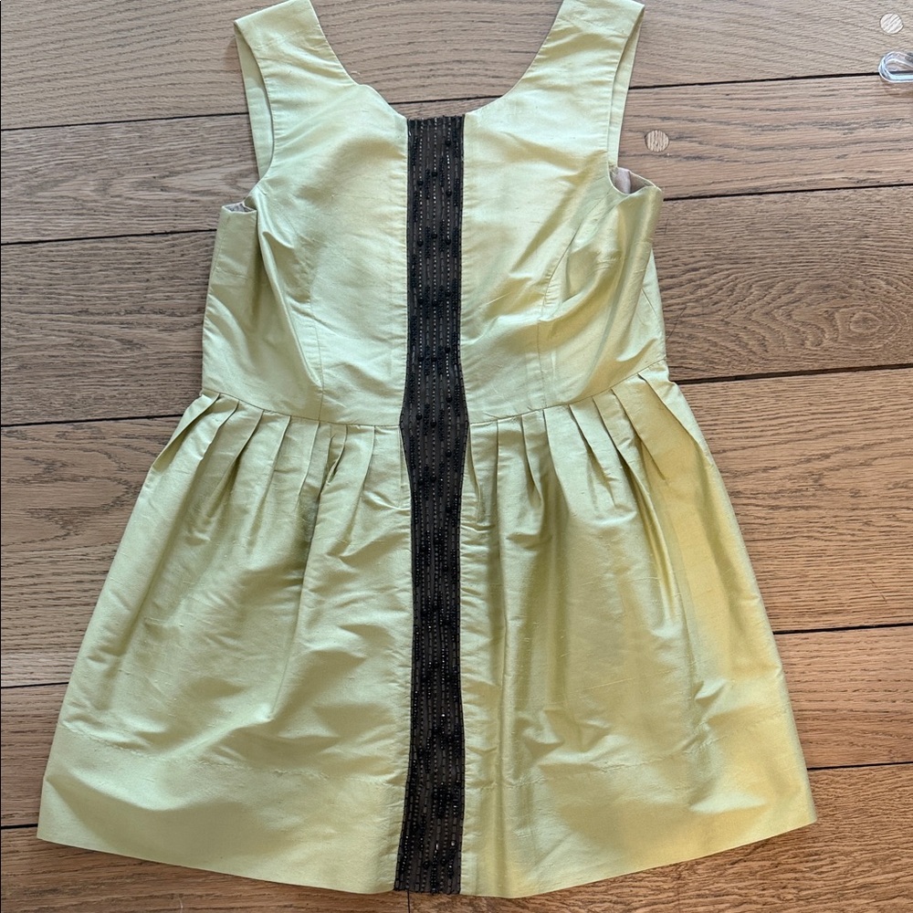 Tracy Reese Light Green Sleeveless Tunic with Black Beaded Center Trim